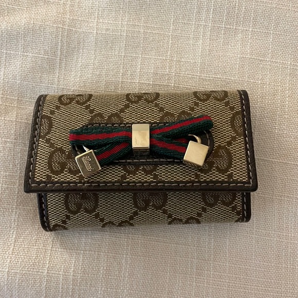Gucci keyholder